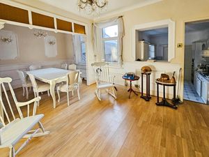 Photo 6- click for photo gallery